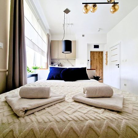 J&W Apartments Grojecka Glam Flat Варшава Екстериор снимка