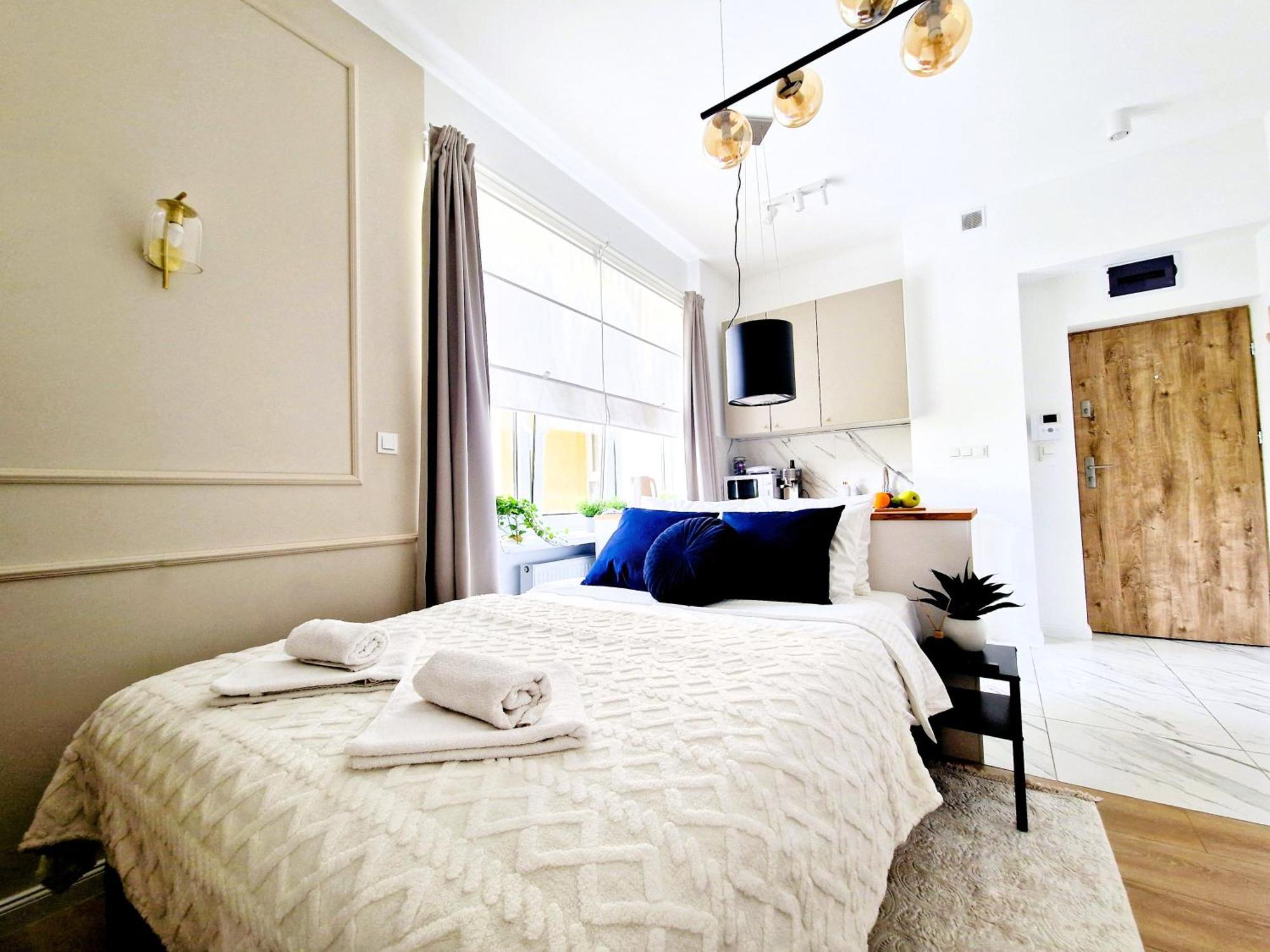 J&W Apartments Grojecka Glam Flat Варшава Екстериор снимка