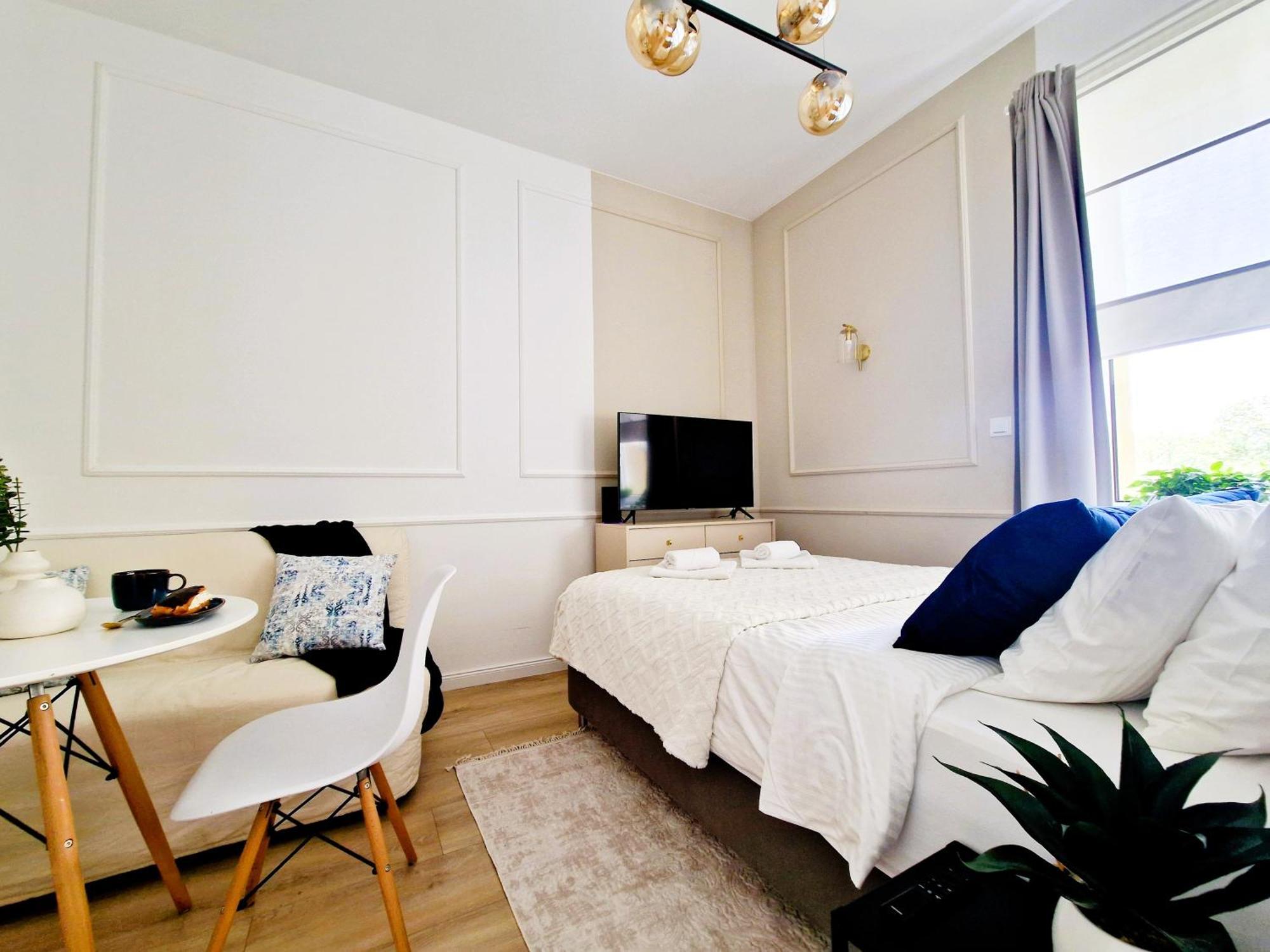 J&W Apartments Grojecka Glam Flat Варшава Екстериор снимка