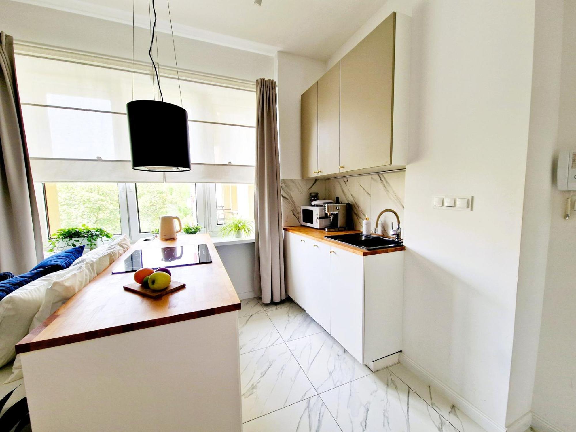 J&W Apartments Grojecka Glam Flat Варшава Екстериор снимка